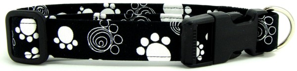 Black and White Swirl Paws Dog Collar