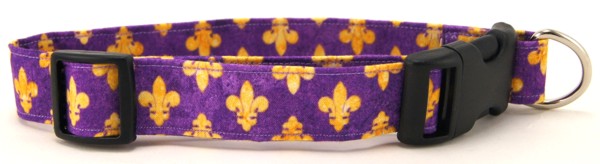 Purple Fleur de Lis Dog Collar