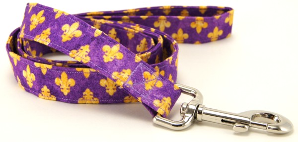 Purple Fleur de Lis Dog Leash