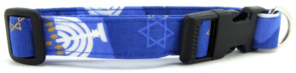 Hanukkah menorahs and stars of David dog collar