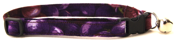Purple Grapes Cat Collar
